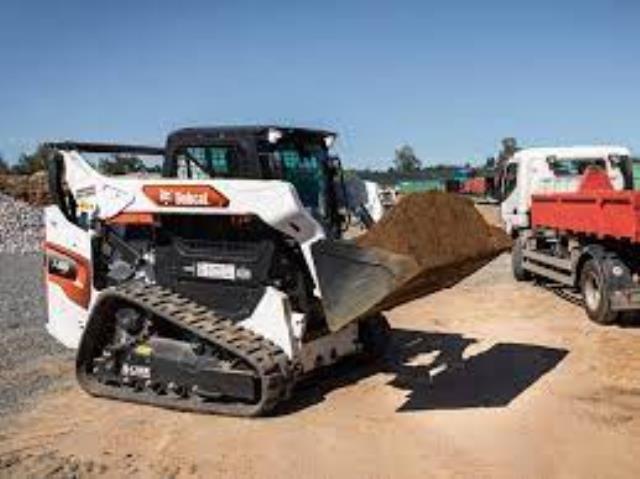 Rental store for track loader t66 in Franklin, St. Louis, and Jefferson Counties